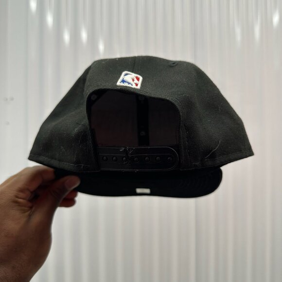 Toronto Raptors Championship Snapback Hat - Picture 5 of 7